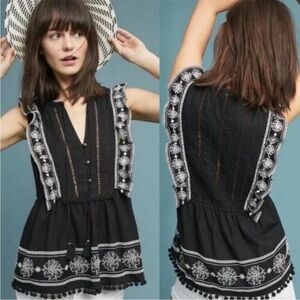 Anthropologie Akemi + Kin Adelina Embroidered Boho Blouse Size 8
